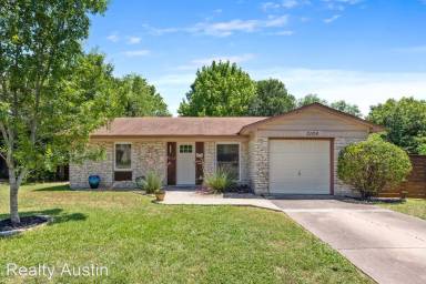 Main picture of 3102 Candlelight Ct