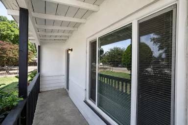Main picture of 15628 Esther St