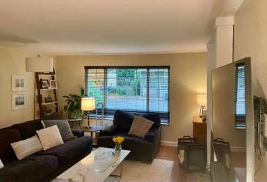 Main picture of 12642 NE 109th St