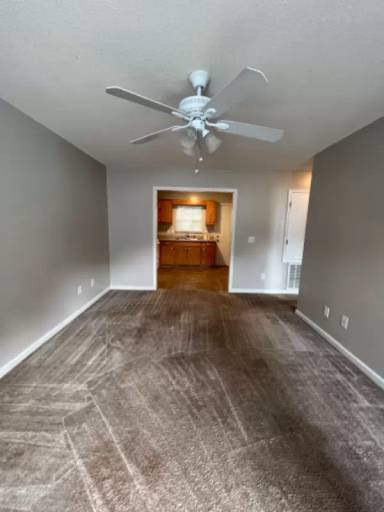 Main picture of 317 Caswell St