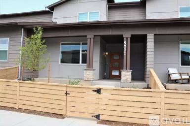Main picture of 5759 Soto Way