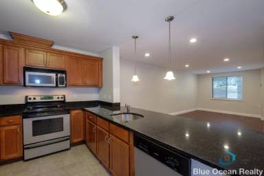 Main picture of 30 Daniels St