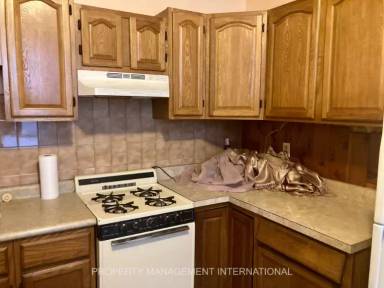 Main picture of 3137 Jasper St