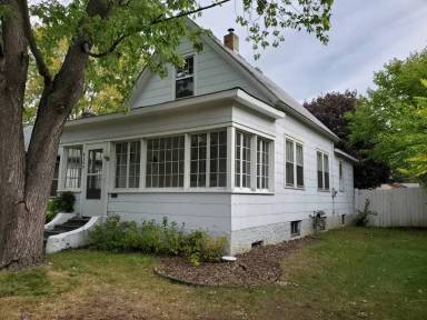 Main picture of 4349 Park Ave