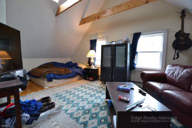 Main picture of 15 Bennett St
