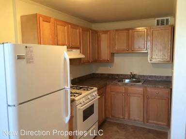 Main picture of 210 Golf Rd