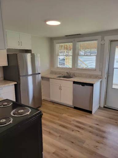 Main picture of 426 Reynolds Ave