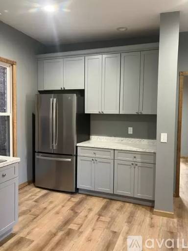 Main picture of 1016 5th Ave