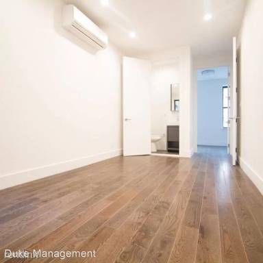 Main picture of 1673 Woodbine St