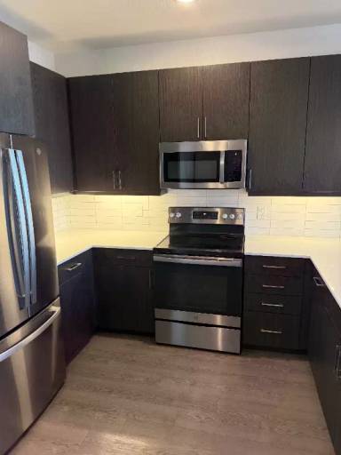Main picture of 4400 S Syracuse St