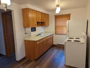 Main picture of 5333 Broadway St
