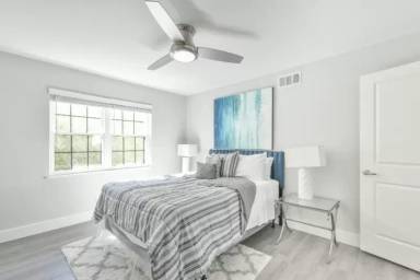 Main picture of 905 Briarcliff Road NE