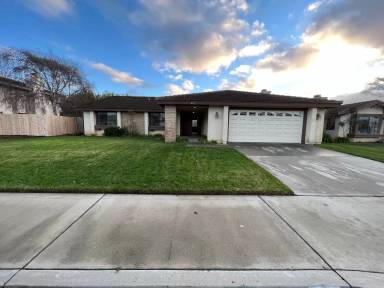 Main picture of 608 Coleman Dr