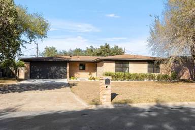 Main picture of 1518 Orchid Ave