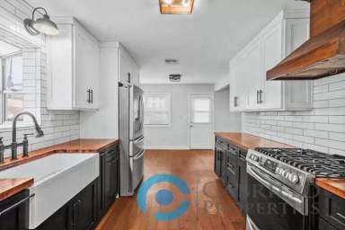 Main picture of 1642 Helix St
