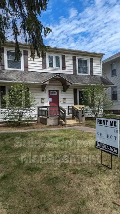 Main picture of 826 Nuttman Ave