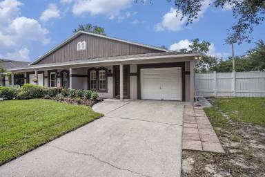 Main picture of 8514 N Hyaleah Rd