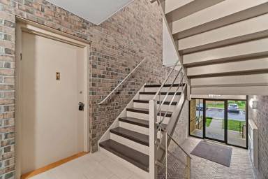 Main picture of 21 Silverwood Cir