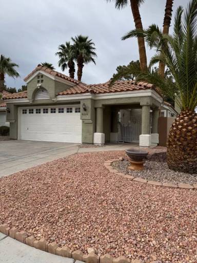 Main picture of 9224 Kentucky Oaks Dr