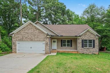 Main picture of 324 N Milford Dr
