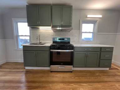 Main picture of 25 Babbitt St