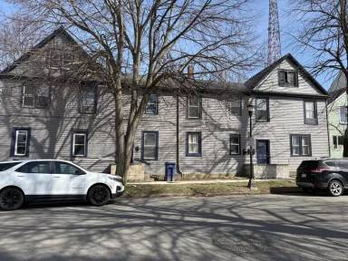 Main picture of 3 Dewitt St
