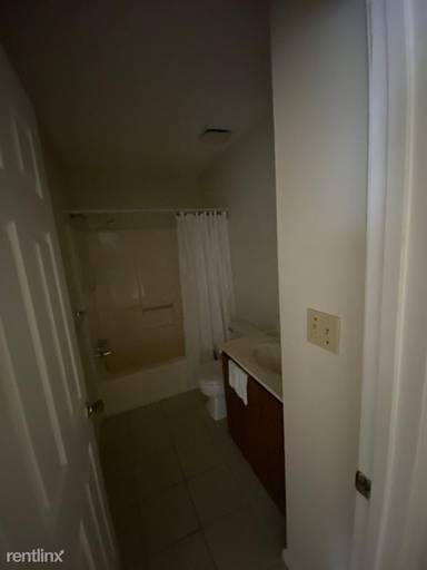 Main picture of 201 Cedar St
