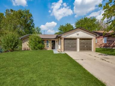 Main picture of 1805 Floral Dr