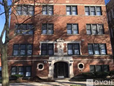 Main picture of 3215-21 W Cullom Ave & 4255-57 N Sawyer Ave