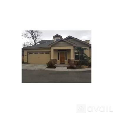 Main picture of 2661 E Humboldt Ln
