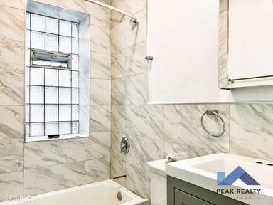 Main picture of 3108 N Milwaukee Ave