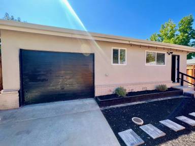 Main picture of 1765 Landana Dr