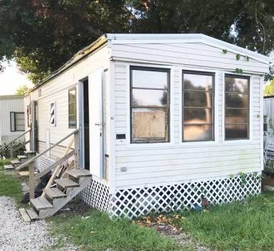 Main picture of 1259 N Tamiami Trl