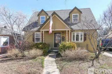 Main picture of 2576 S Lafayette St