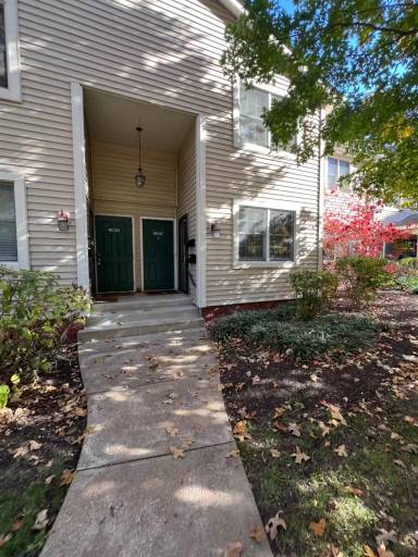 Main picture of 9040 W Swan Cir