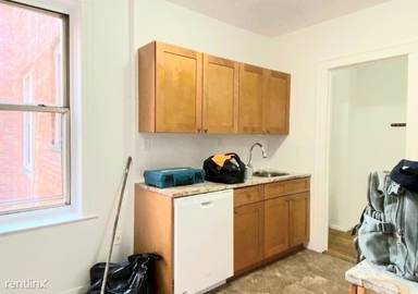 Main picture of 6117 68th Ave