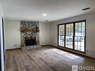 Main picture of 2759 Macby Ave