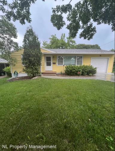 Main picture of 4910 Curlew Ln