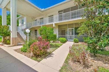 Main picture of 20611 Country Creek Dr
