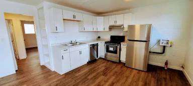 Main picture of 640 N 800 W