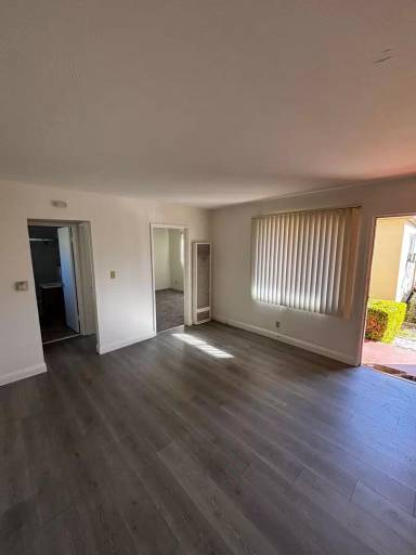 Main picture of 18291 Meekland Ave