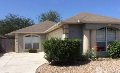 Main picture of 216 Dogwood Dr