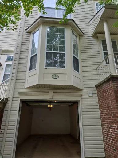 Main picture of 520 Southhampton Ln