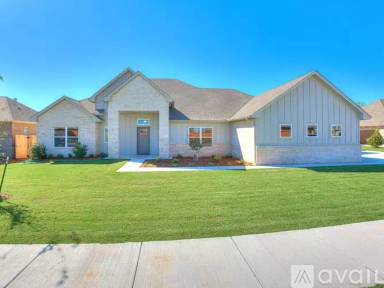 Main picture of 10108 NW 94th St