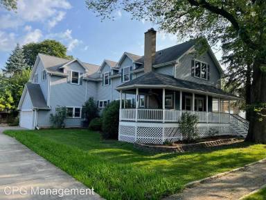 Main picture of 3122 Wilmette Ave