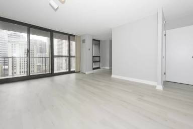 Main picture of 10 E Ontario St Apartments