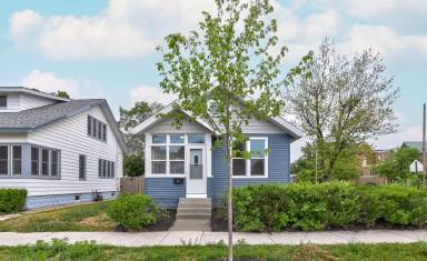 Main picture of 287 W 19th St