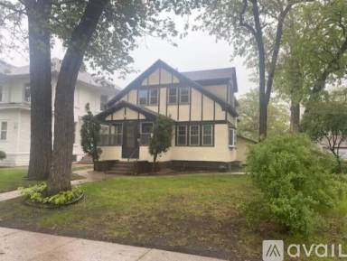 Main picture of 506 7th Ave S