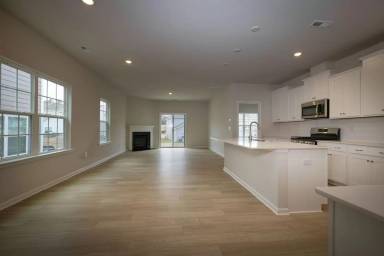 Main picture of 1709 Heron Ct