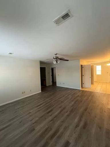 Main picture of 1925 Allyson Ct